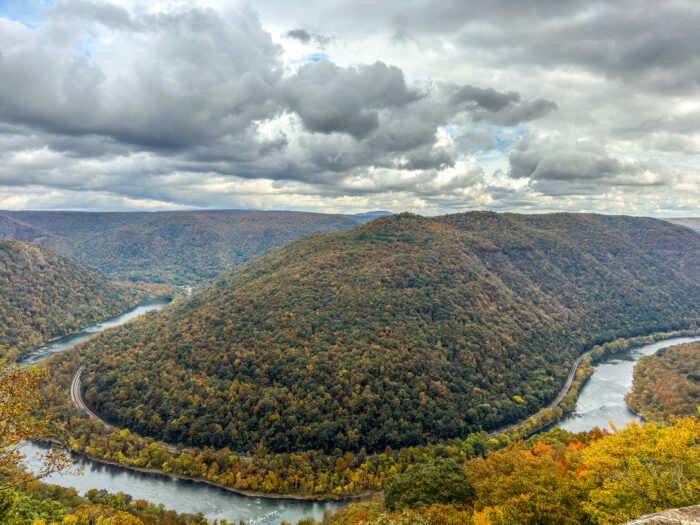 mountain at the Grandview overlook in the fall